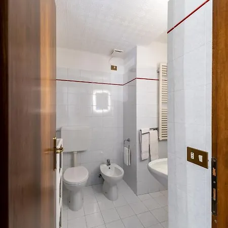 Centro Storico - Leonardo House Lägenhet